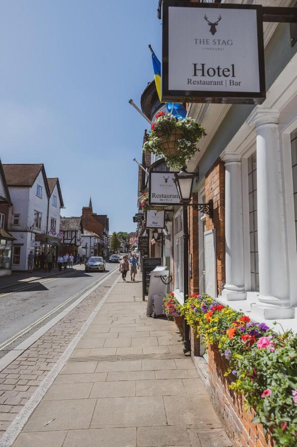 The Stag Hotel, Restaurant And Bar Lyndhurst Buitenkant foto